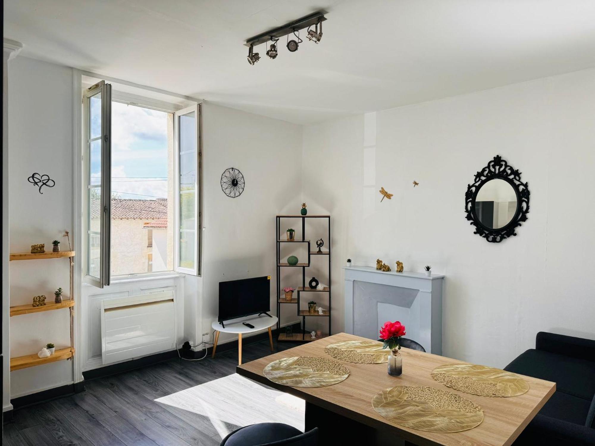 Islen Apartment Cognac Exterior foto